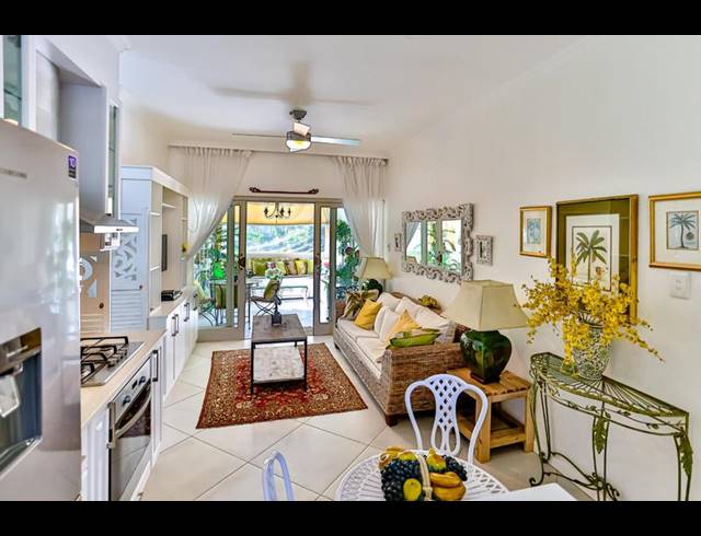 2 BEDROOM APARTMENT FOR SALE IN SHEFFIELD BEACH